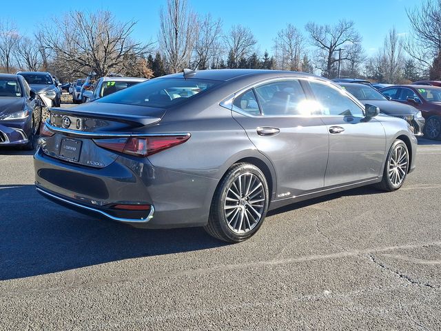 2022 Lexus ES 300h