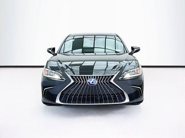 2022 Lexus ES 300h