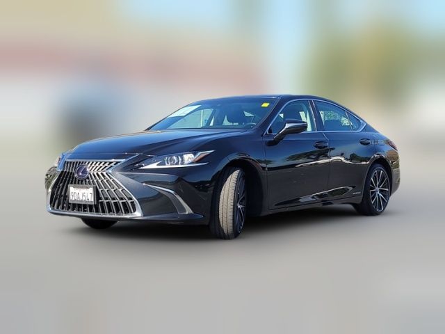 2022 Lexus ES 300h