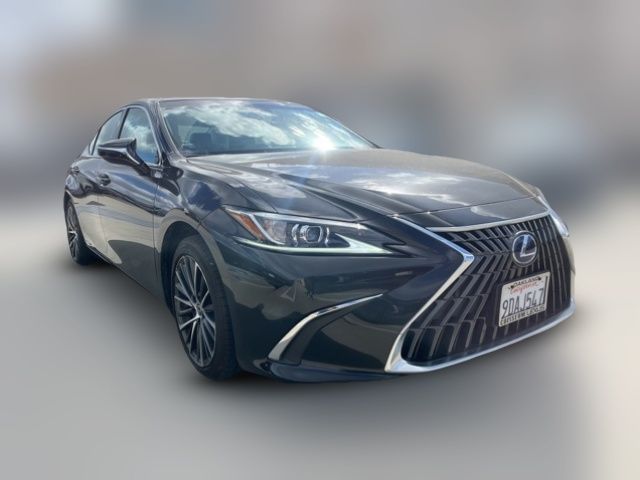 2022 Lexus ES 300h