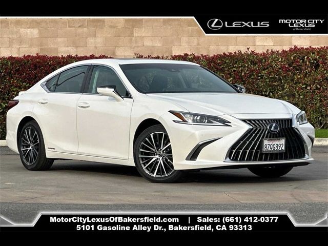 2022 Lexus ES 300h