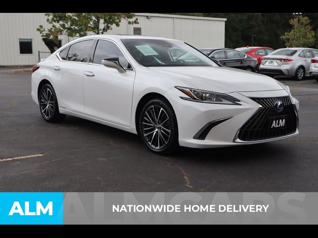 2022 Lexus ES 300h