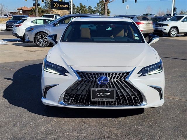 2022 Lexus ES 300h Luxury