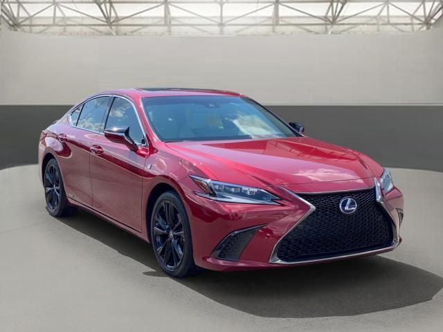 2022 Lexus ES 300h F Sport