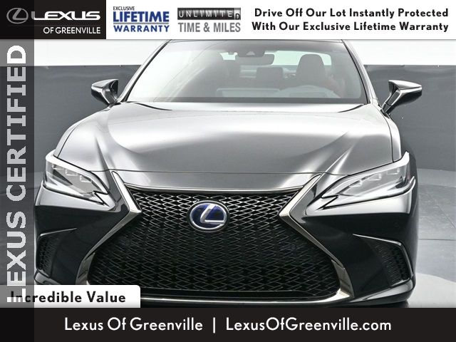 2022 Lexus ES 300h F Sport