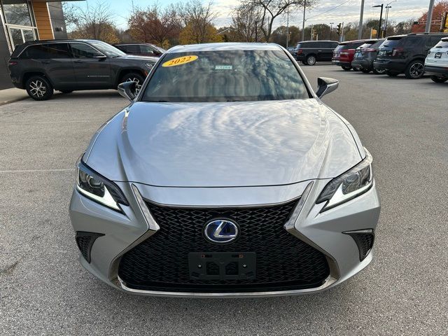2022 Lexus ES 300h F Sport