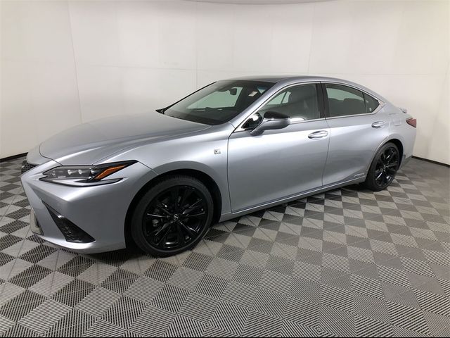 2022 Lexus ES 300h F Sport