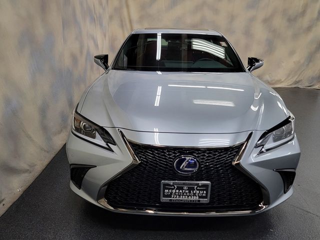 2022 Lexus ES 300h F Sport