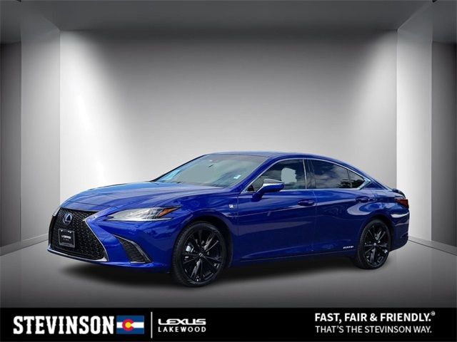 2022 Lexus ES 300h F Sport