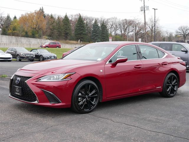 2022 Lexus ES 300h F Sport