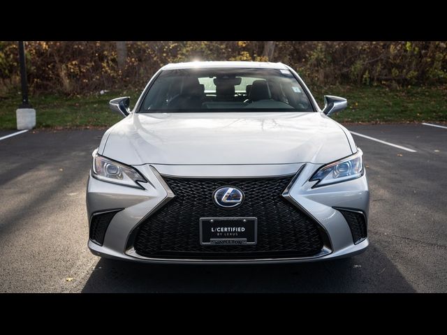 2022 Lexus ES 300h F Sport