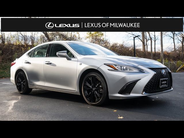 2022 Lexus ES 300h F Sport