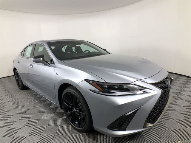 2022 Lexus ES 300h F Sport