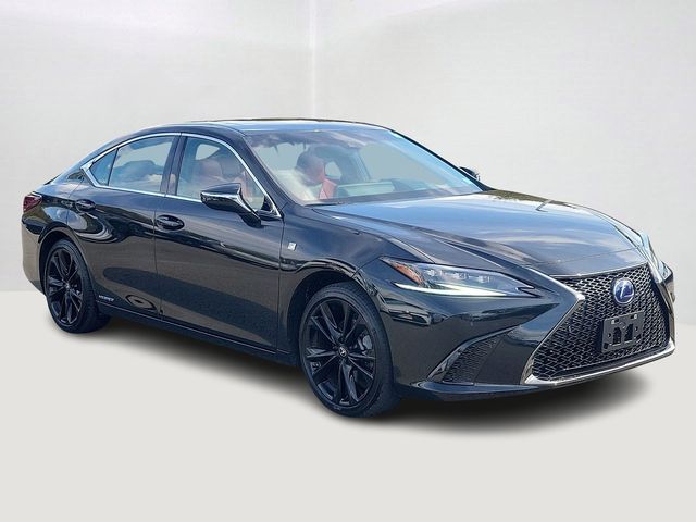 2022 Lexus ES 300h F Sport