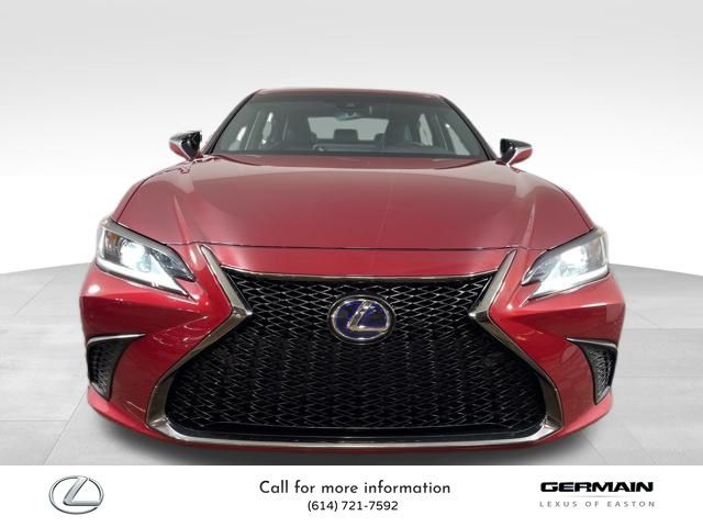 2022 Lexus ES 300h F Sport