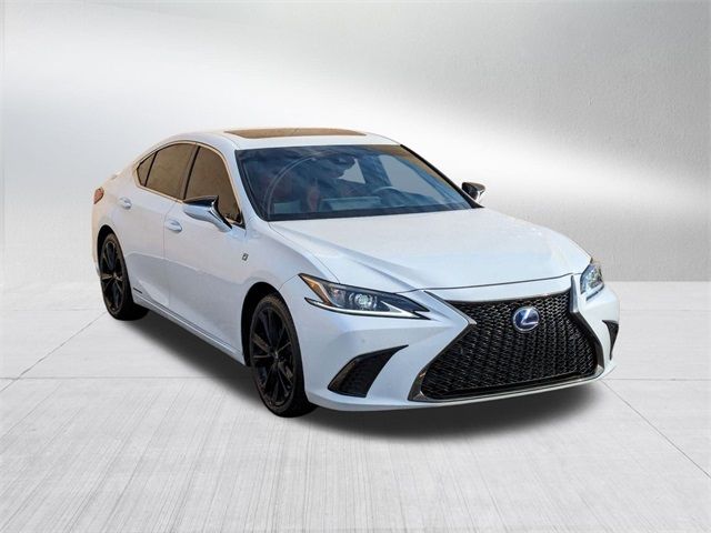 2022 Lexus ES 300h F Sport