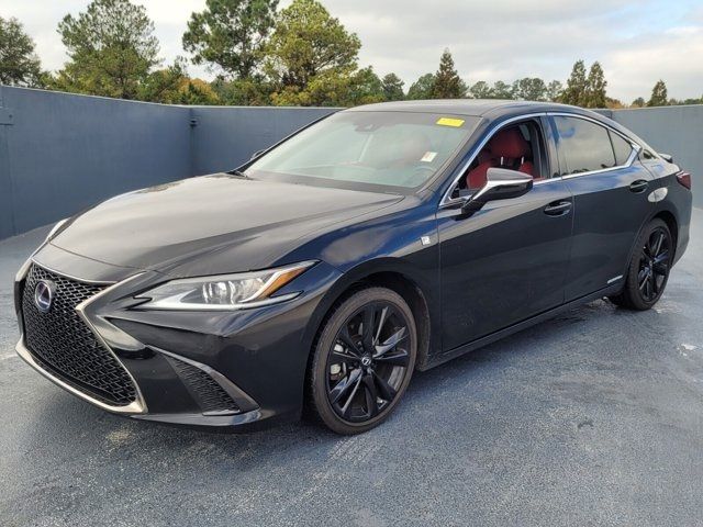 2022 Lexus ES 300h F Sport