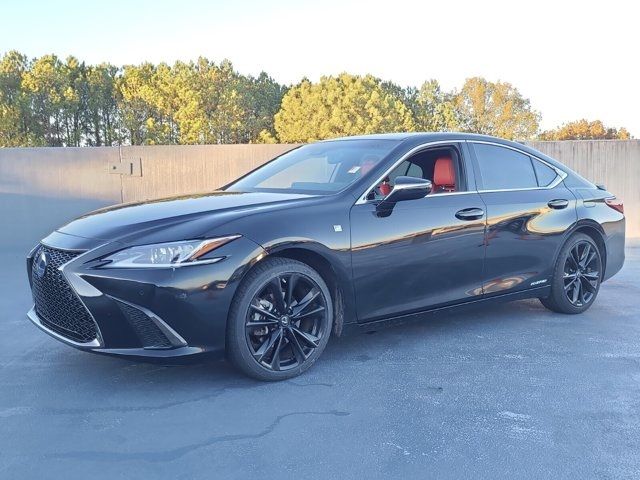 2022 Lexus ES 300h F Sport