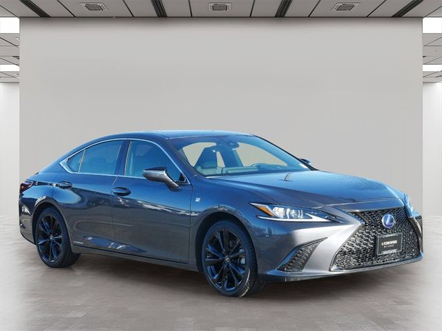 2022 Lexus ES 300h F Sport