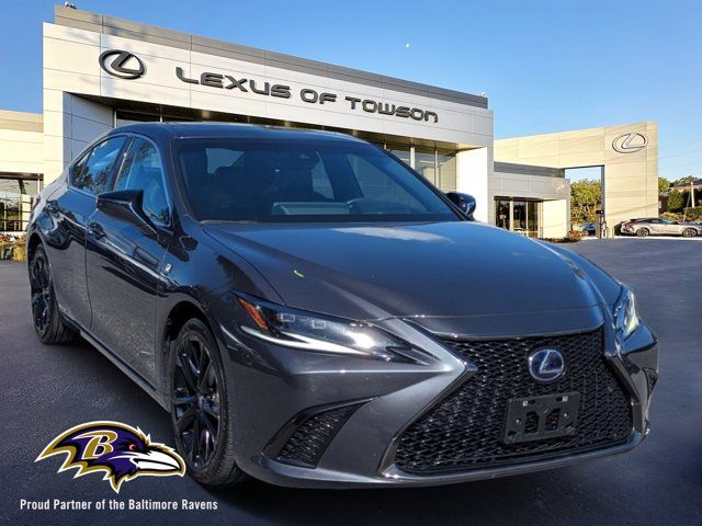 2022 Lexus ES 300h F Sport