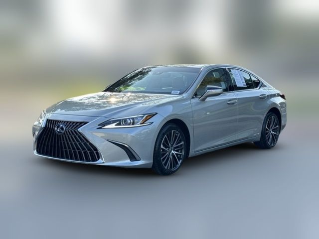 2022 Lexus ES 300h