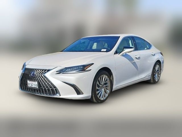 2022 Lexus ES 300h Luxury