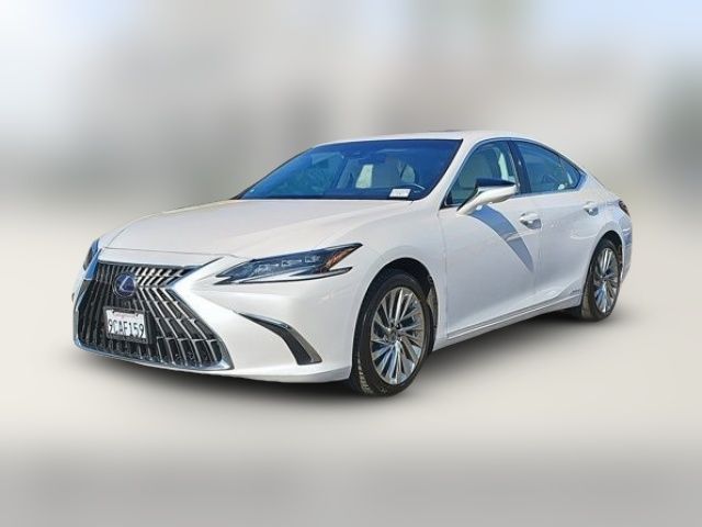 2022 Lexus ES 300h Luxury