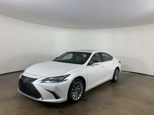 2022 Lexus ES 300h Luxury