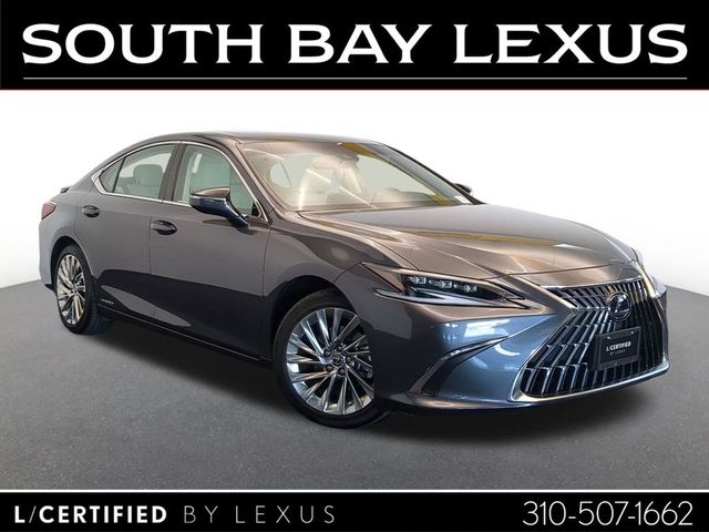 2022 Lexus ES 300h Luxury