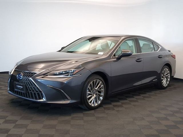 2022 Lexus ES 300h Luxury