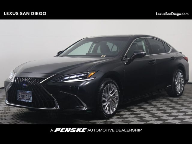 2022 Lexus ES 300h Luxury