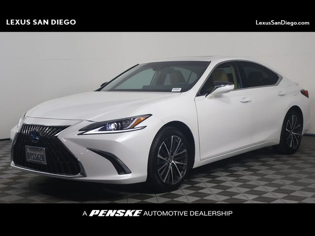 2022 Lexus ES 300h