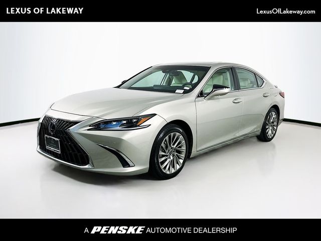 2022 Lexus ES 300h Ultra Luxury