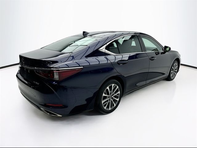 2022 Lexus ES 350