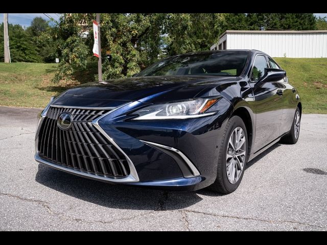 2022 Lexus ES 350