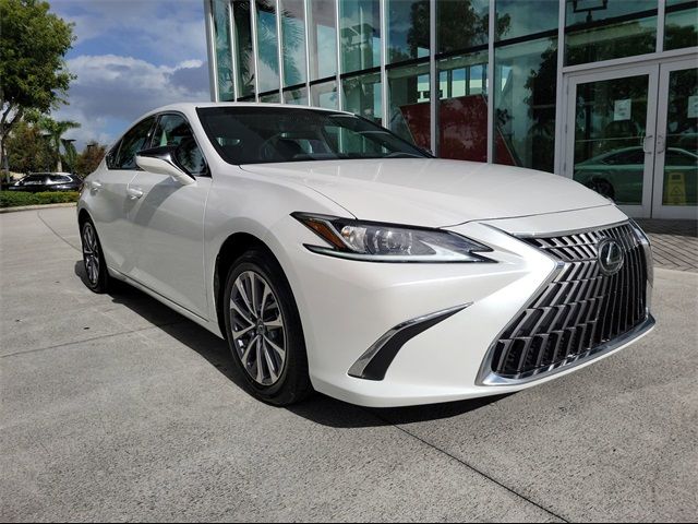 2022 Lexus ES 350