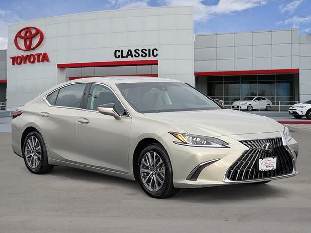 2022 Lexus ES 350