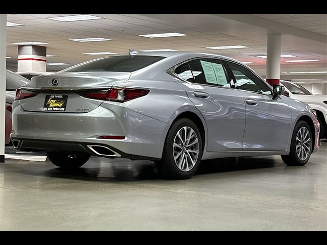 2022 Lexus ES 350