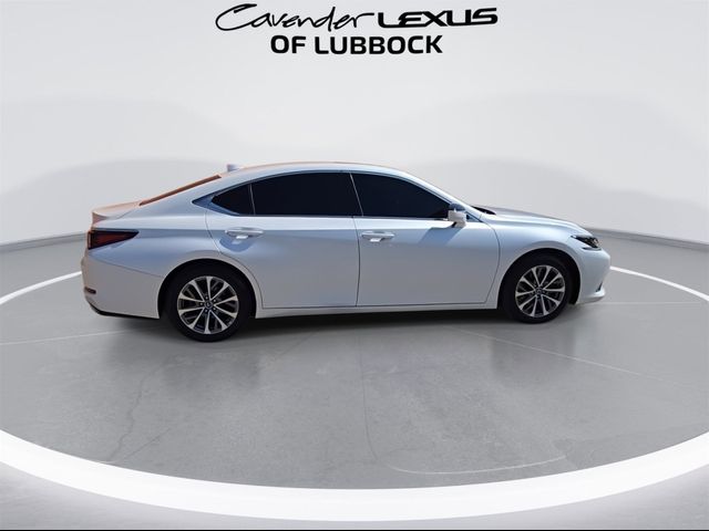 2022 Lexus ES 350