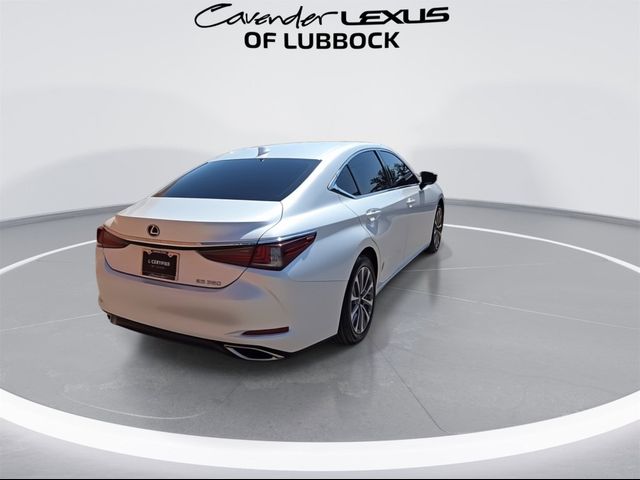 2022 Lexus ES 350