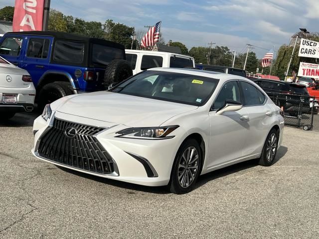 2022 Lexus ES 350