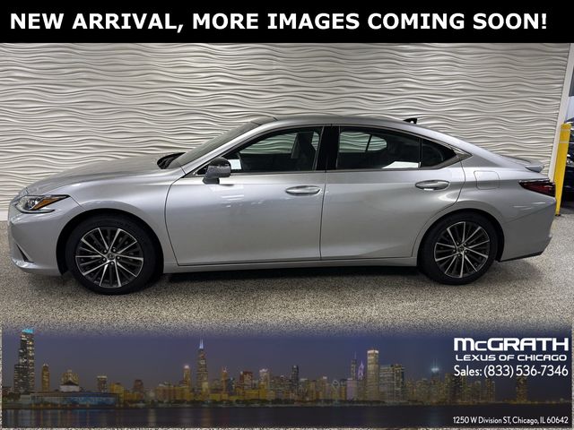 2022 Lexus ES 350