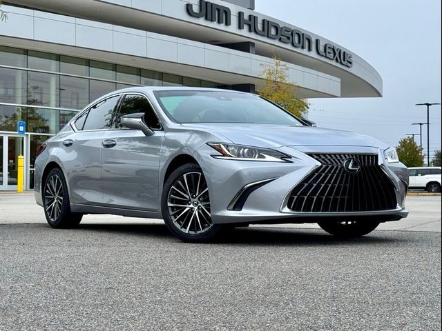 2022 Lexus ES 350