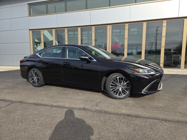 2022 Lexus ES 350