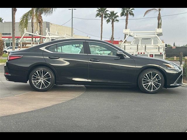 2022 Lexus ES 350