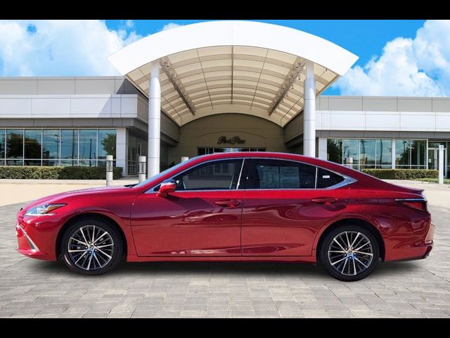 2022 Lexus ES 350