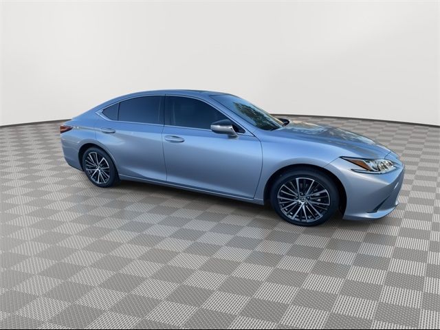 2022 Lexus ES 350