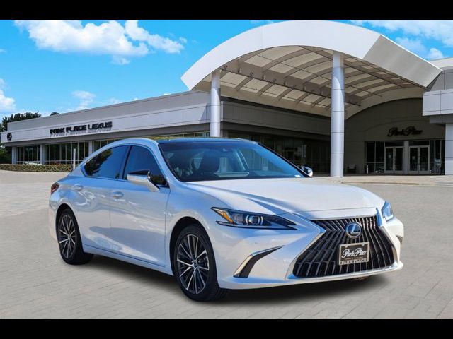 2022 Lexus ES 350