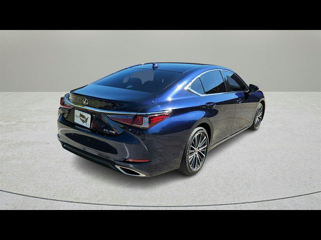 2022 Lexus ES 350