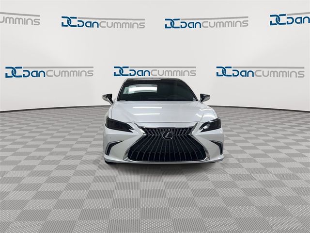 2022 Lexus ES 350